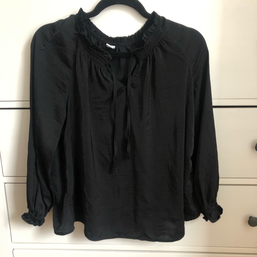 Old Navy Petite Poet-Sleeve Blouse